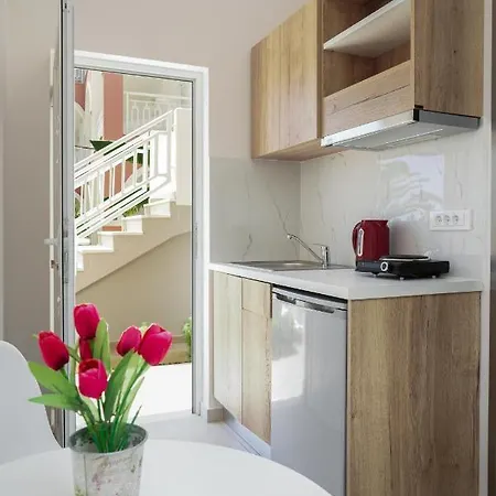 Antonis Apartment *
